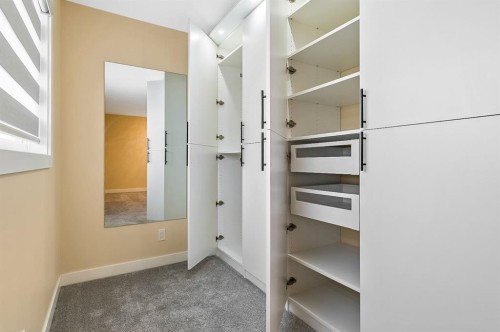 11 Maplewood Green, Strathmore, AB - Indoor Photo Showing Other Room