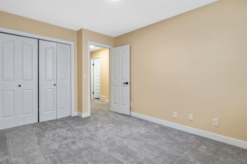 11 Maplewood Green, Strathmore, AB - Indoor Photo Showing Other Room
