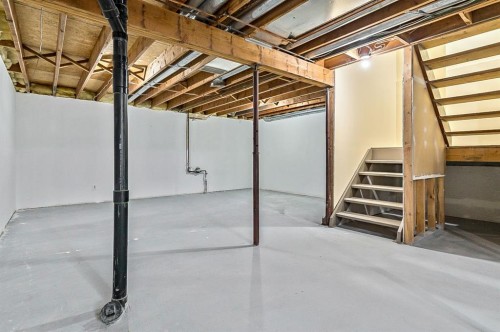 11 Maplewood Green, Strathmore, AB - Indoor Photo Showing Basement