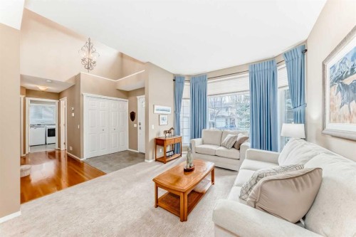 6 Mt Yamnuska Court Se, Calgary, AB - Indoor Photo Showing Living Room