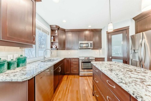 6 Mt Yamnuska Court Se, Calgary, AB - Indoor Photo Showing Kitchen With Stainless Steel Kitchen With Upgraded Kitchen