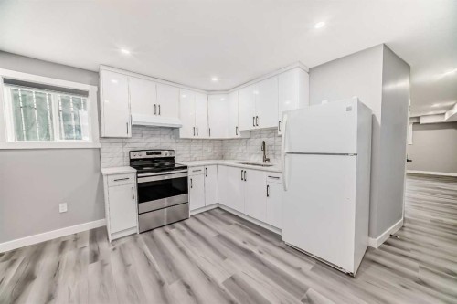 110 Falmere Way Ne, Calgary, AB - Indoor Photo Showing Kitchen