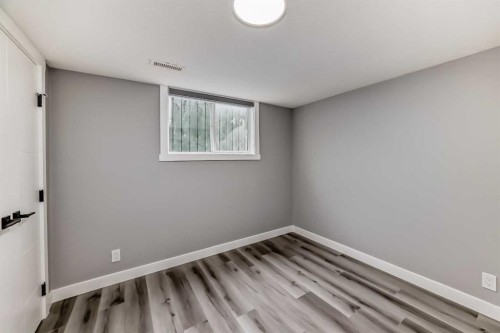 110 Falmere Way Ne, Calgary, AB - Indoor Photo Showing Other Room