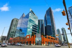 2207-220 12 Avenue SE Calgary, AB T2G 0R5