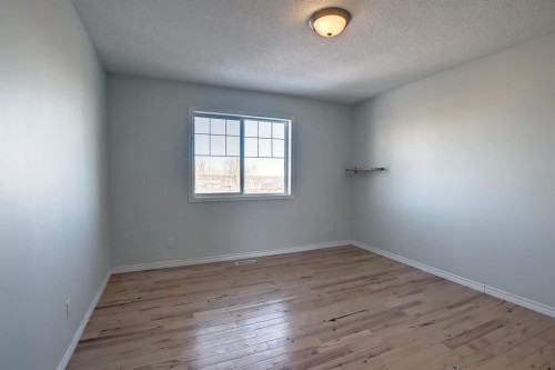 25 Panamount Crescent Nw, Calgary, AB - Indoor Photo Showing Other Room