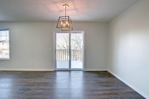 25 Panamount Crescent Nw, Calgary, AB - Indoor Photo Showing Other Room
