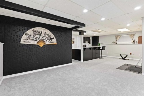 67 Anaheim Crescent Ne, Calgary, AB - Indoor