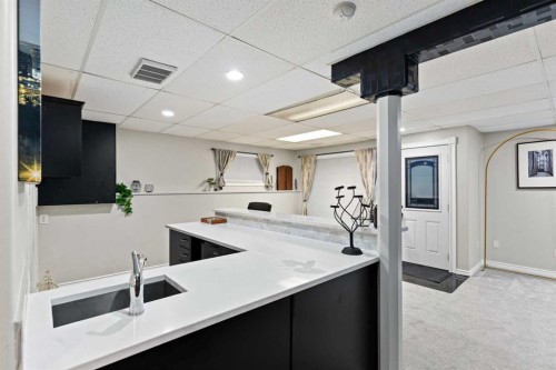 67 Anaheim Crescent Ne, Calgary, AB - Indoor