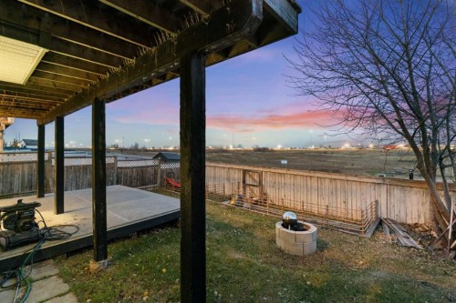 67 Anaheim Crescent Ne, Calgary, AB - Outdoor