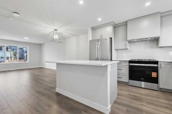 19834 45 Street SE Calgary, AB T3M 4B6