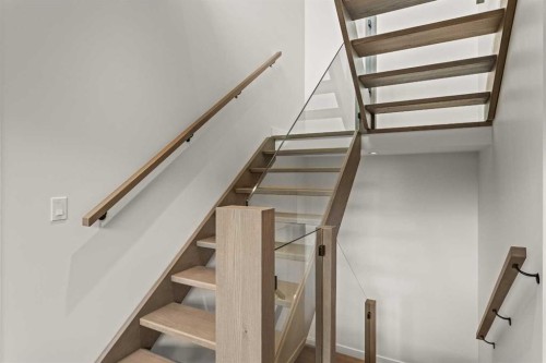 249A Three Sisters Drive, Canmore, AB - Indoor Photo Showing Other Room