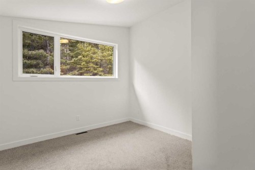 249A Three Sisters Drive, Canmore, AB - Indoor Photo Showing Other Room