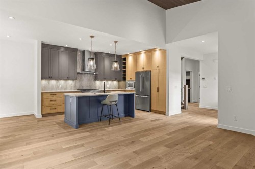 249A Three Sisters Drive, Canmore, AB - Indoor Photo Showing Kitchen With Upgraded Kitchen