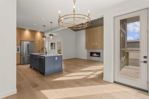 249A Three Sisters Drive, Canmore, AB - Indoor Photo Showing Kitchen With Upgraded Kitchen