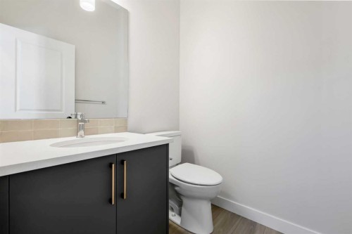 502-185 Mahogany Gardens Se, Calgary, AB - Indoor Photo Showing Bathroom