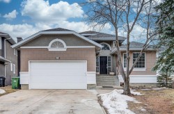 2925 Signal Hill Heights SW Calgary, AB T3H 2X4