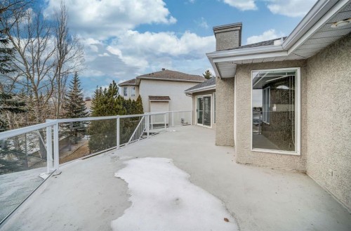 2925 Signal Hill Heights Sw, Calgary, AB - Outdoor With Exterior