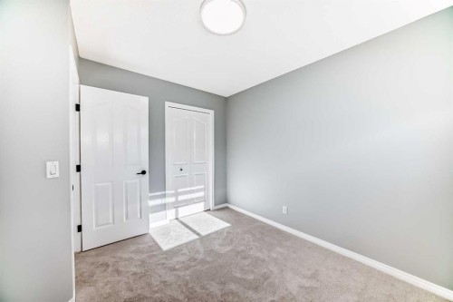 234 Millview Gardens Sw, Calgary, AB - Indoor Photo Showing Other Room