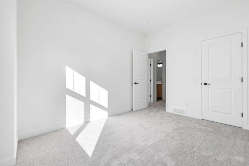 157 Mahogany Gardens Se, Calgary, AB - Indoor Photo Showing Other Room