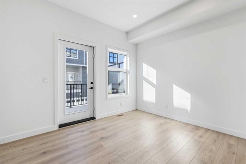 157 Mahogany Gardens Se, Calgary, AB - Indoor Photo Showing Other Room