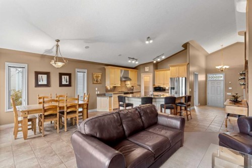 938 Panorama Hills Drive Nw, Calgary, AB - Indoor Photo Showing Living Room