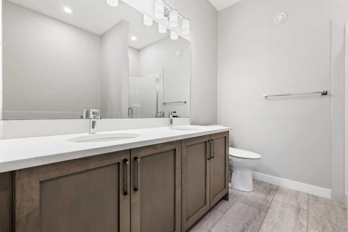 153 Mahogany Gardens Se, Calgary, AB - Indoor Photo Showing Bathroom