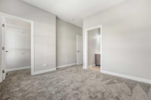 153 Mahogany Gardens Se, Calgary, AB - Indoor Photo Showing Other Room