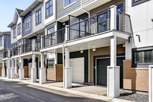 153 Mahogany Gardens Se, Calgary, AB - Outdoor