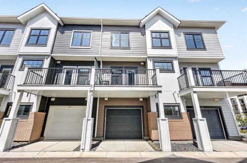 153 Mahogany Gardens Se, Calgary, AB - Outdoor With Facade