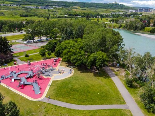 8112 Bowness Road Nw, Calgary, AB - Outdoor With View