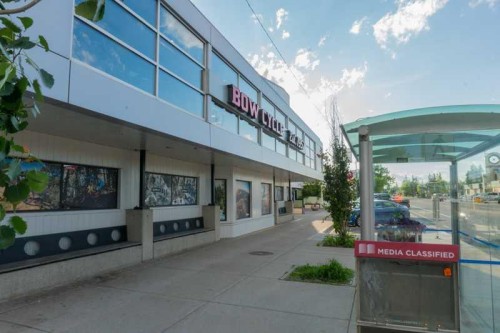 8112 Bowness Road Nw, Calgary, AB - Outdoor