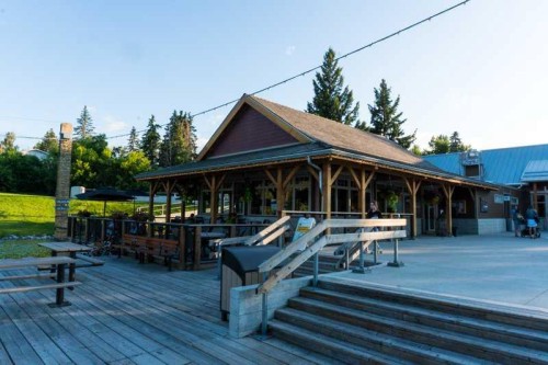 8112 Bowness Road Nw, Calgary, AB - Outdoor With Deck Patio Veranda