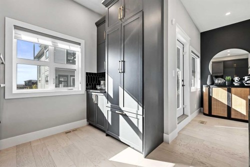 113-595 Mahogany Road Se, Calgary, AB - Indoor Photo Showing Other Room