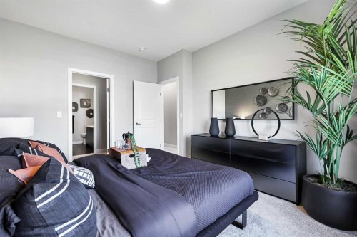 112-595 Mahogany Road Se, Calgary, AB - Indoor Photo Showing Bedroom
