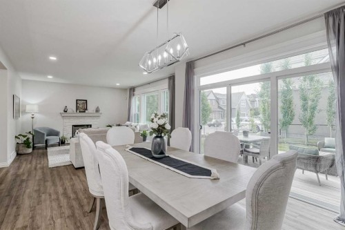 310 Mahogany Manor Se, Calgary, AB - Indoor Photo Showing Dining Room