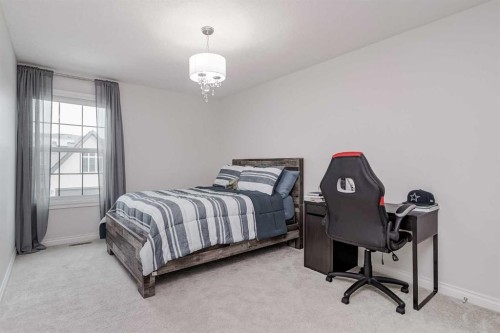 310 Mahogany Manor Se, Calgary, AB - Indoor Photo Showing Bedroom