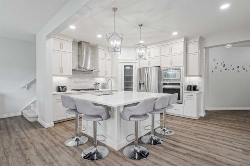 310 Mahogany Manor Se, Calgary, AB - Indoor Photo Showing Kitchen With Stainless Steel Kitchen With Upgraded Kitchen