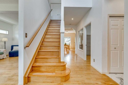 214 Springmere Close, Chestermere, AB - Indoor Photo Showing Other Room