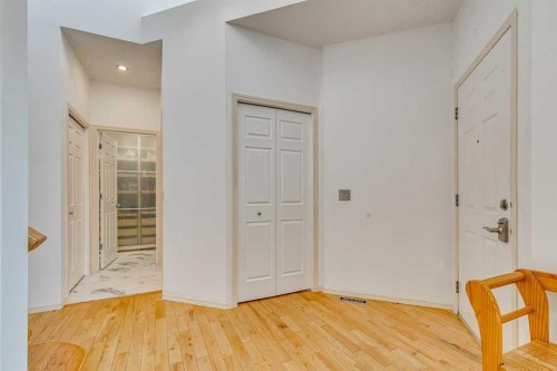 214 Springmere Close, Chestermere, AB - Indoor Photo Showing Other Room