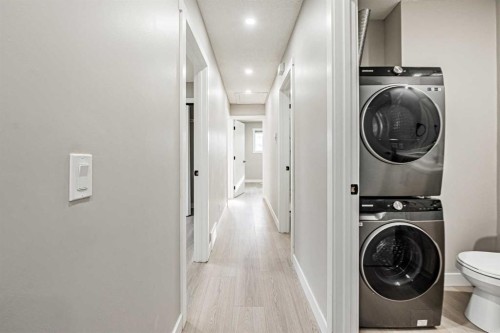 8428 Berkley Road Nw, Calgary, AB - Indoor Photo Showing Laundry Room