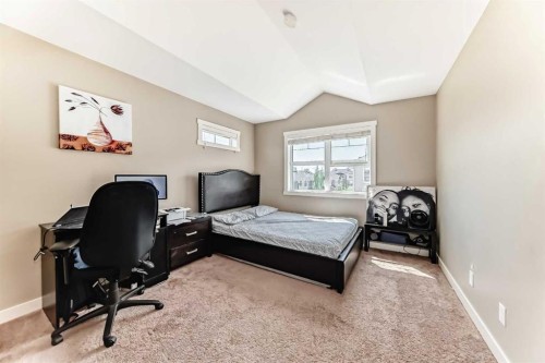 824 Skyview Ranch Grove Ne, Calgary, AB - Indoor Photo Showing Bedroom