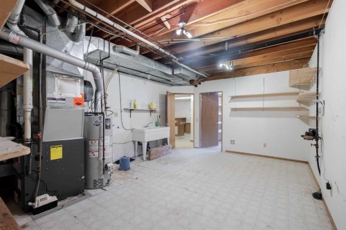 125 Edgebrook Road Nw, Calgary, AB - Indoor Photo Showing Basement