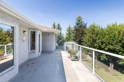 125 Edgebrook Road Nw, Calgary, AB - Outdoor With Exterior