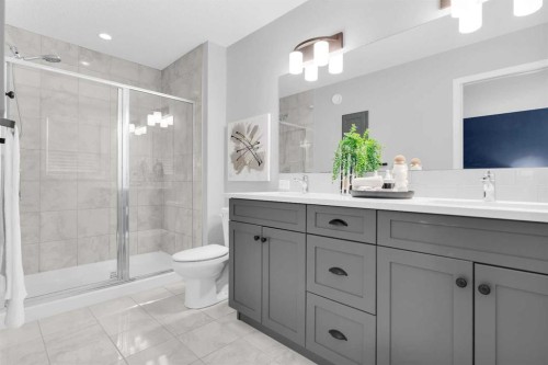 168 Masters Crescent Se, Calgary, AB - Indoor Photo Showing Bathroom