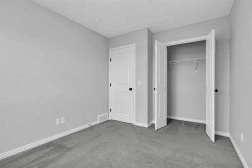 168 Masters Crescent Se, Calgary, AB - Indoor Photo Showing Other Room