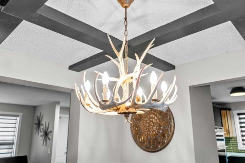 22 Hunters Gate, Okotoks, AB - Indoor Photo Showing Other Room