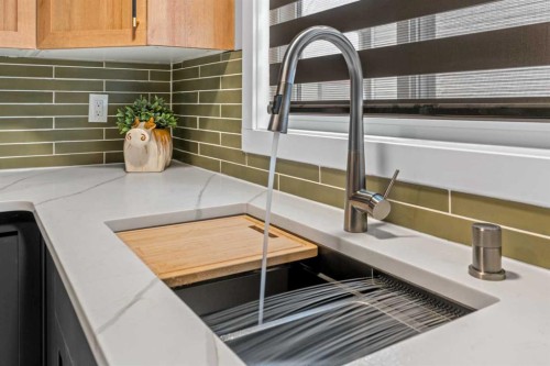 22 Hunters Gate, Okotoks, AB - Indoor