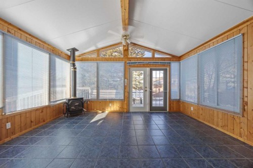 220 Sunset Place, Okotoks, AB - Indoor Photo Showing Other Room