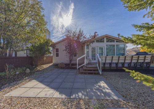 220 Sunset Place, Okotoks, AB - Outdoor