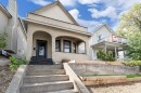 2117 17A Street Sw, Calgary, AB  - Outdoor With Facade 